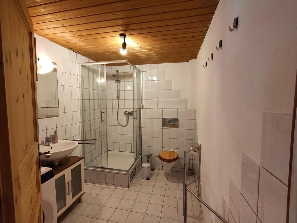 Gemuetliche Ferienwohnung Mit Kamin Und Garten Garmisch-Partenkirchen Exterior foto